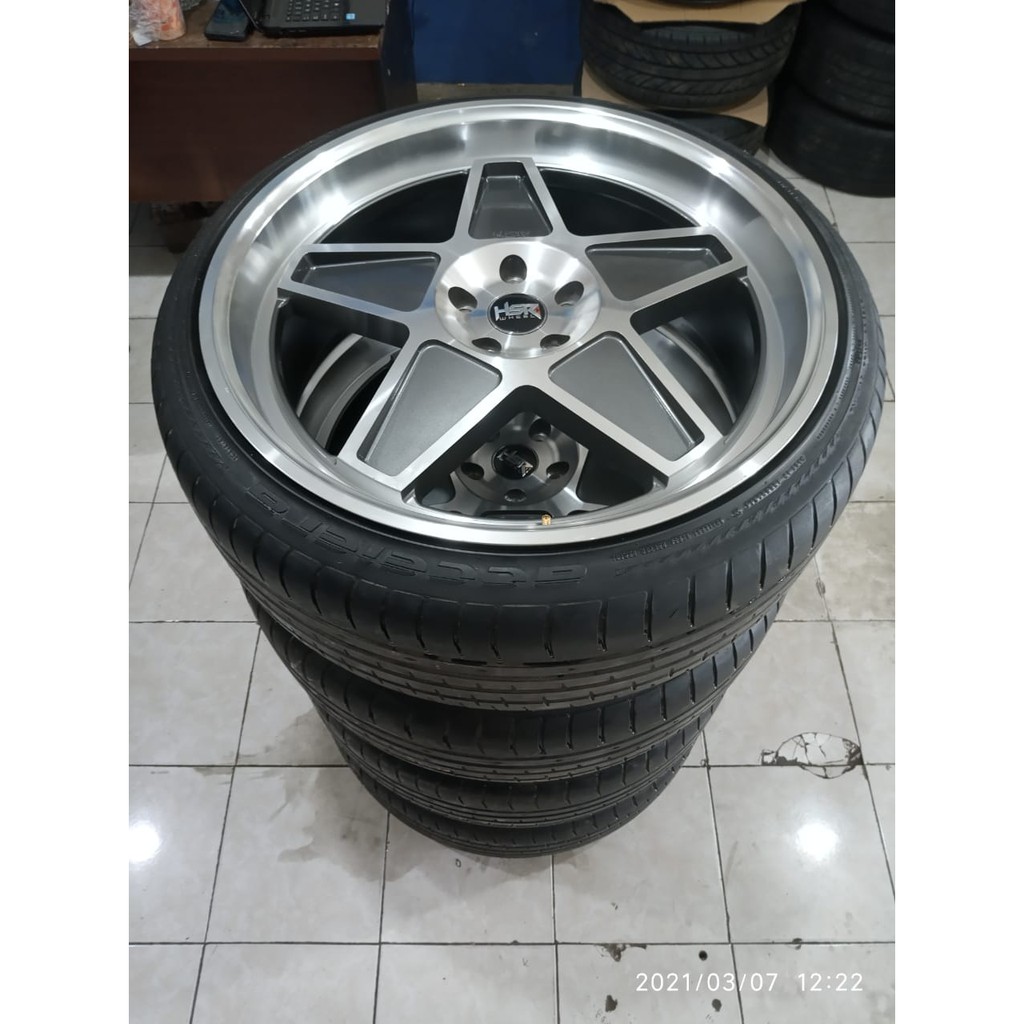 velg obil bekas vitage ring 22x9 pcd 5x114 seken plus ban