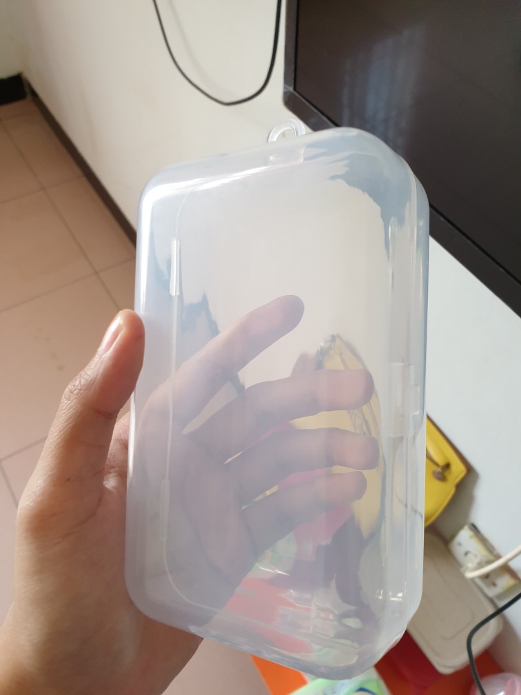 Kotak Wadah Portabel Dengan Model Kompartemen Dan Warna Transparan Untuk Tempat Penyimpanan Teether