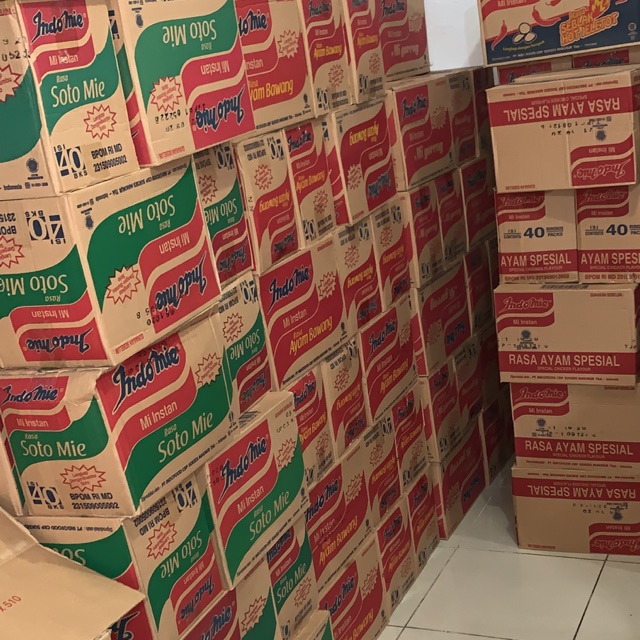 

Indomie goreng ,soto , ayam bawang, kari , special