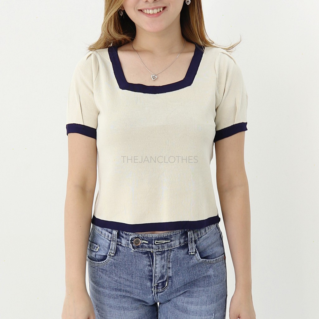 Carol top knit  -Thejanclothes