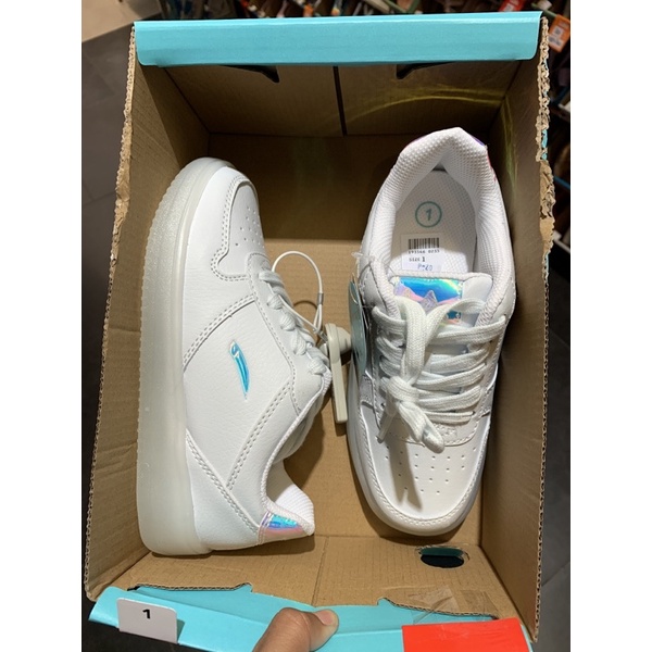 La gear kids dash white payless sneaker anak