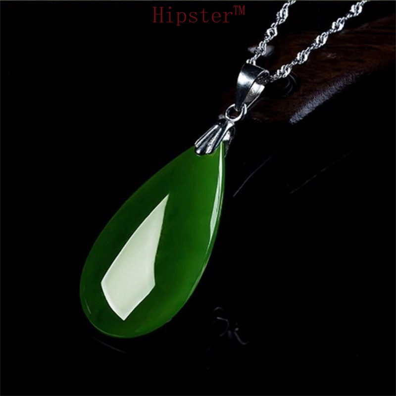 Retro Hot Sale Fashion Natural Emerald Temperament Clavicle Chain