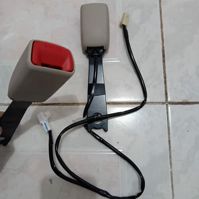 Knop seat Belt/Safety Belt avanza Innova