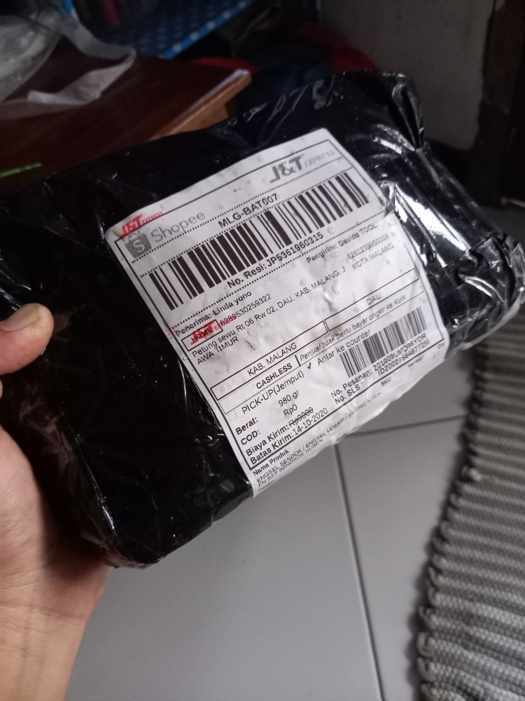 Huben Engsel Sendok Lemari Kitchen Set Bungkuk