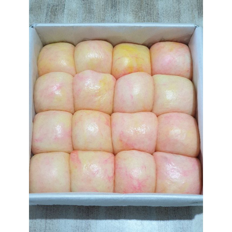 

TieDye Japanese Milk Bun / Bread / Buns / Roti Kasur Pertama Di Jakarta