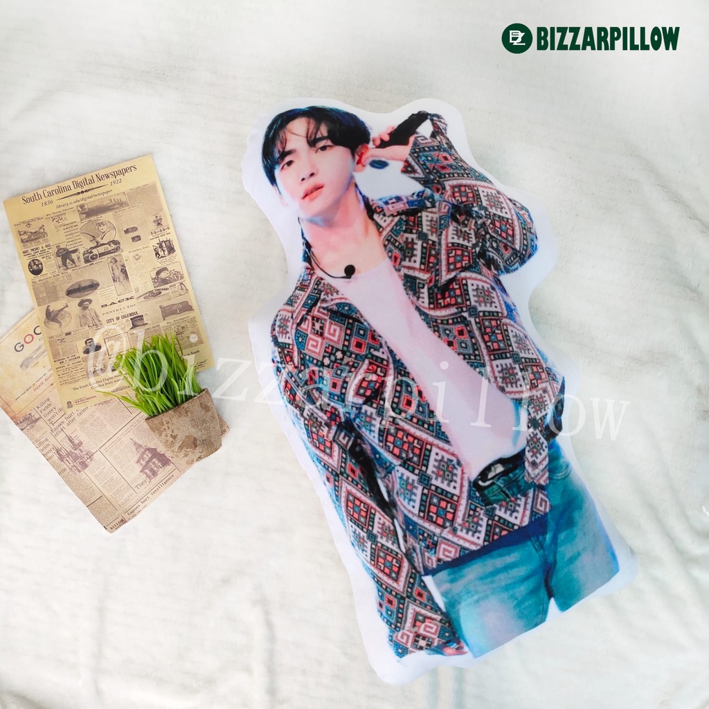 Bizzarpillow Bantal Karakter Kpop / Foto Custom /Bantal foto custom UK 75cm BZ112