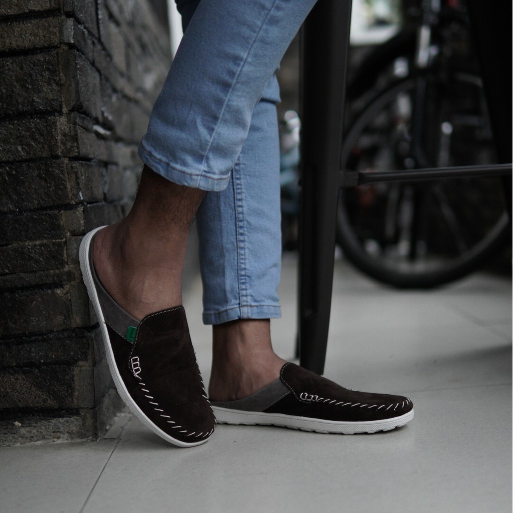 SEPATU PRIA KICKERS BUSTONG CASUAL SUEDE SANTAI MURAH