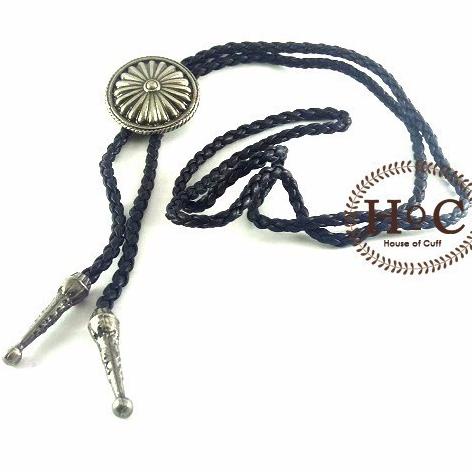 DASI BOLO TIE BUCKLER SILVER BOLO