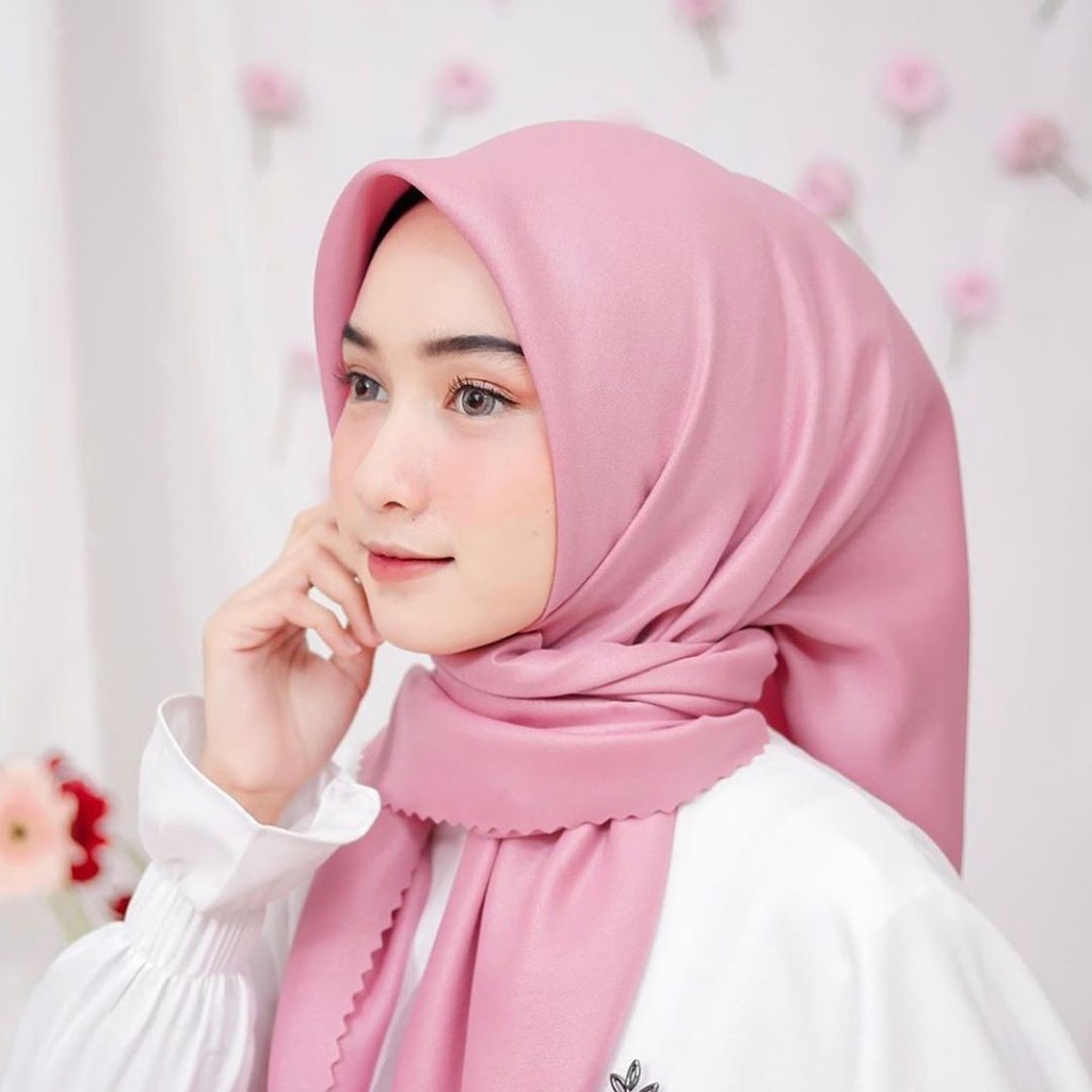 VOAL LASERCUT SHINAR SEGIEMPAT HIJAB GLAMOUR SQUARE SINAR GLITER