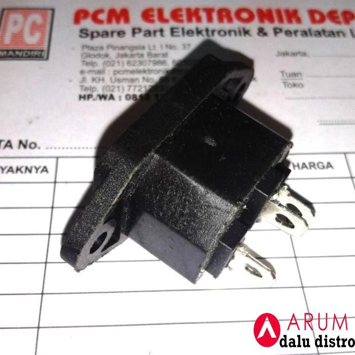 Soket Ac In Let / Ac Inlet Male 3 Pin 3 Kaki Pcmelebik54 Murah