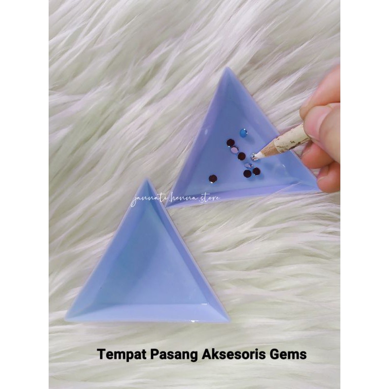 TEMPAT APLIKASI GEMS AKSESORIS HENNA &amp; NAIL ART GEMS TEMPLATE PLATE GEMS NAIL ART