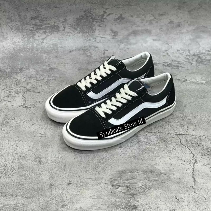 SEPATU VANS OLDSKOOL BLACK WHITE - SNEAKERS VANS OLD SCHOOL PREMIUM IMPORT (BANYAK BONUS) vans original sepatu vans sneakers vans sepatu pria black white