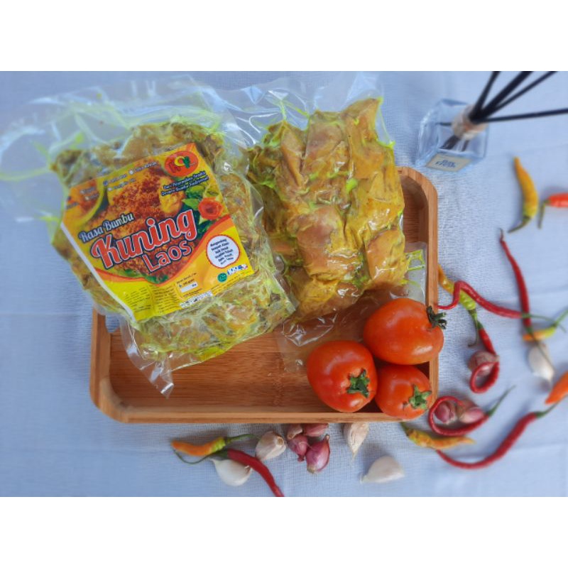 

Ayam Bumbu Kuning Laos