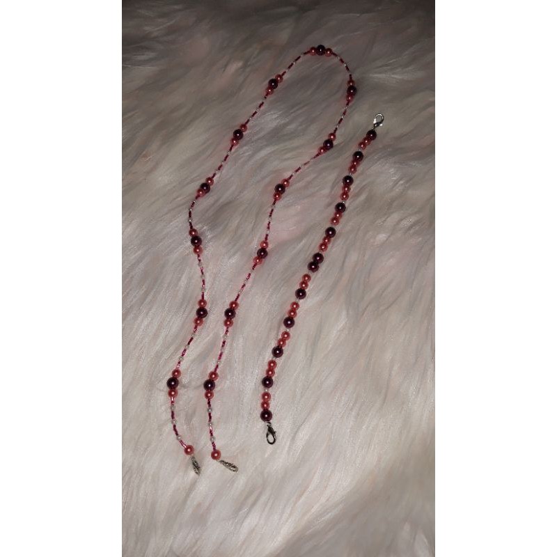 Konektor Hijab dan Kalung Masker