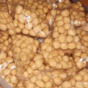 

Kacang atom Oven /Kacang Medan/kacang goreng isi 30 bungkus