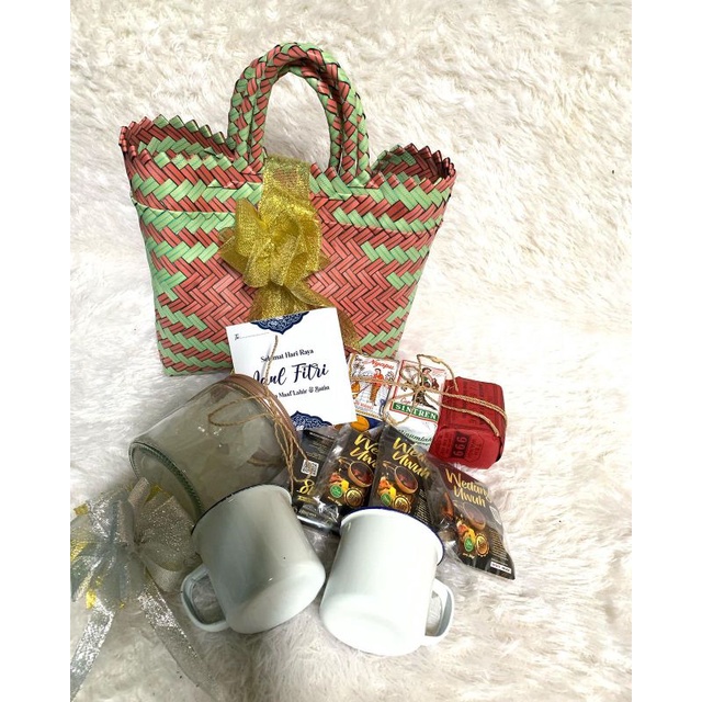 

Hampers Wedangan