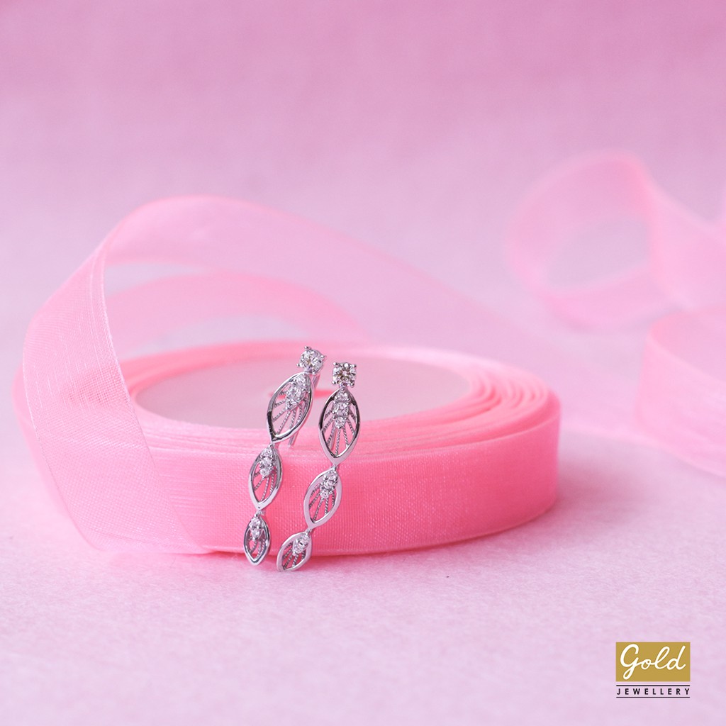 Giwang firela 3 daun emas putih kadar 750 75%