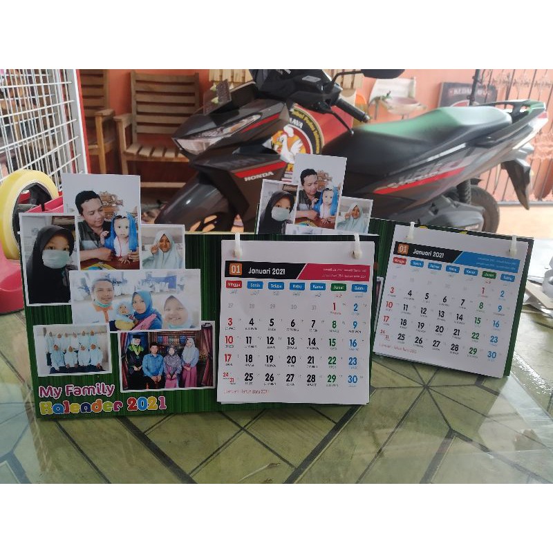 

Kalender Meja Custom