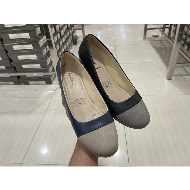 sepatu wedges ST YVES‼️sol empuk , tidak licin dan super comfy 36 - 40