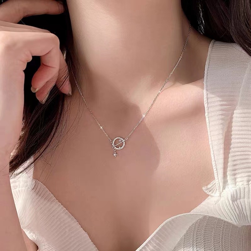 We Flower Kalung Desain Bulan Bintang Kristal Universal Bahan Cubic Zirconia Untuk Wanita