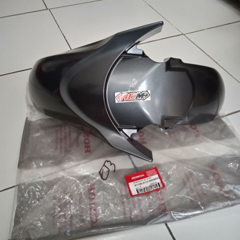 SLEBOR SELEBOR SPAKBOR DEPAN HONDA PCX 160 WARNA GREY ORIGINAL AHM 61100-K1Z-N20MDG