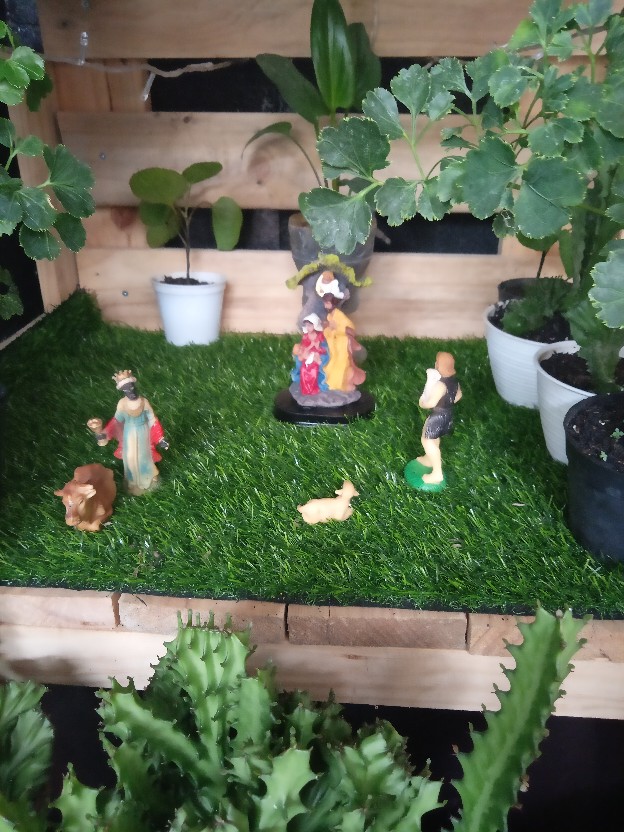 Patung Bayi Yesus, Yosef Dan Maria