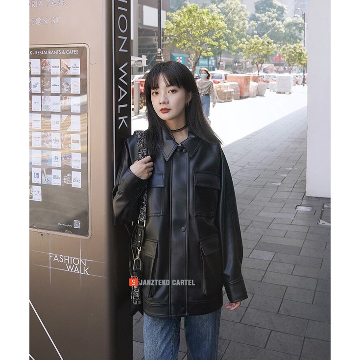 JNK x MURA - Jaket Kulit Sintetis Oversize Wanita Saku Pocket Bigsize Besar Tebal Leather Jacket OOTD Korea KPOP Girlband Cewek Remaja Dewasa Anak Gadis Muda Model Overshirt Balon Keren Polos Premium Original Perempuan ORI Jumbo Import Distro Cewe Casual