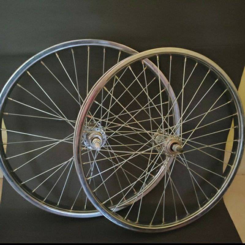 wheelset 20 atau velg sepeda 20in siap pakai sudah dirakit dan disetel jari2