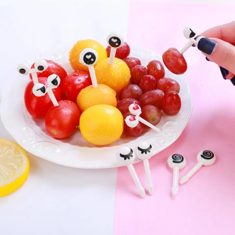 6 / 10pcs / Set Garpu Buah / Snack / Dessert Bentuk Kartun Hewan Kucing / Dinosaurus Ukuran 3-6CM Untuk Dekorasi Pesta