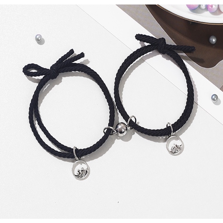 1Set Gelang Couple SAHABAT Tali Impor Gembok Kunci Slim Lock Sea Gaya Punk HipHop Korea Fashion Magnet Best Friend