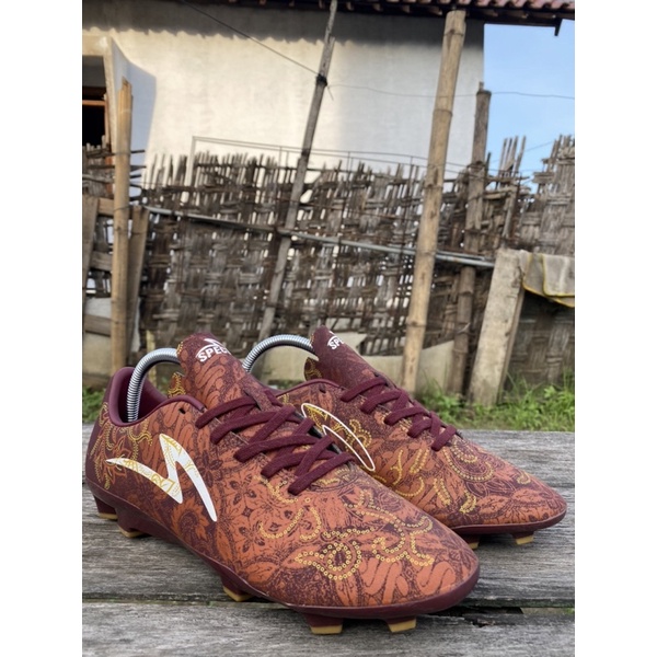 Specs Lightspeed Etnis Senopati FG