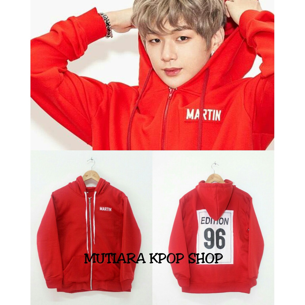 KANG DANIEL LAP HOODIE RED / WANNA ONE