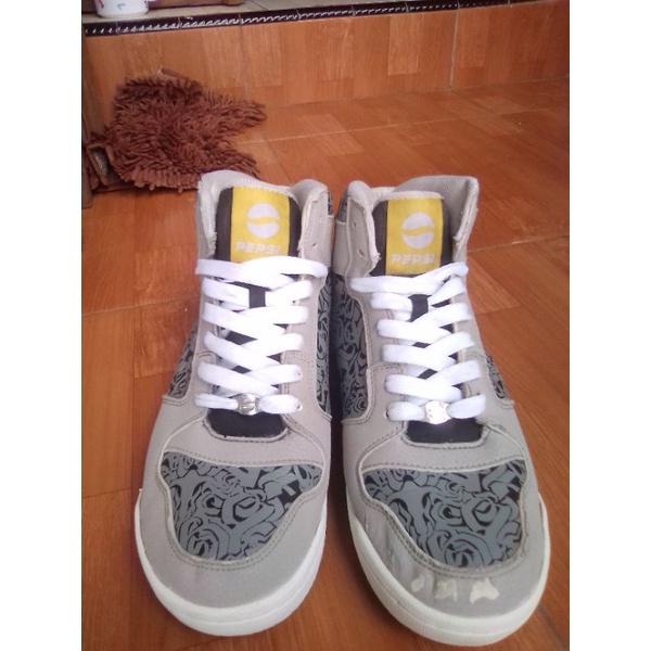 sepatu second brand pepsi