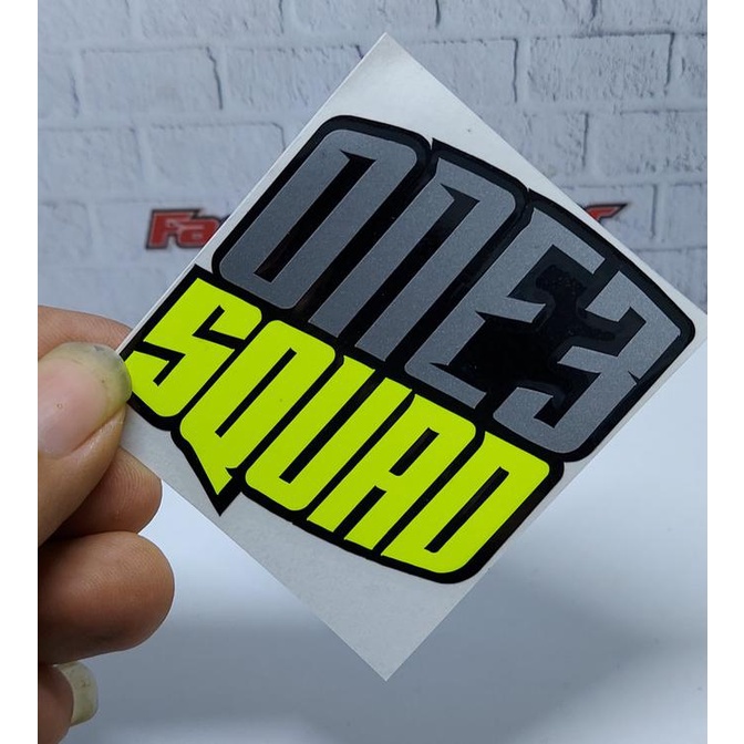 

Stiker one 3 squad Sticker ONE3SQUAD farr3l55
