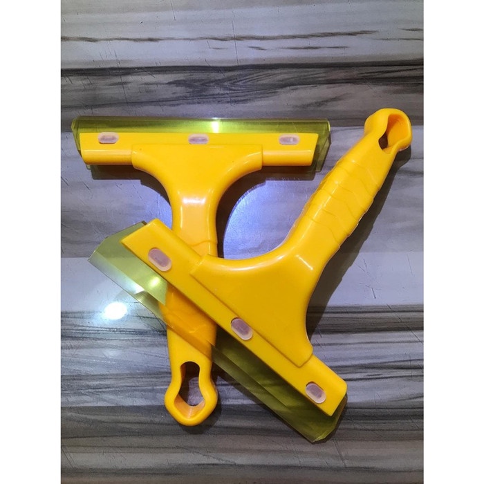 

Rakel / Kape / Scrapper YELLOW 14cmx16cm alat pasang sticker stiker