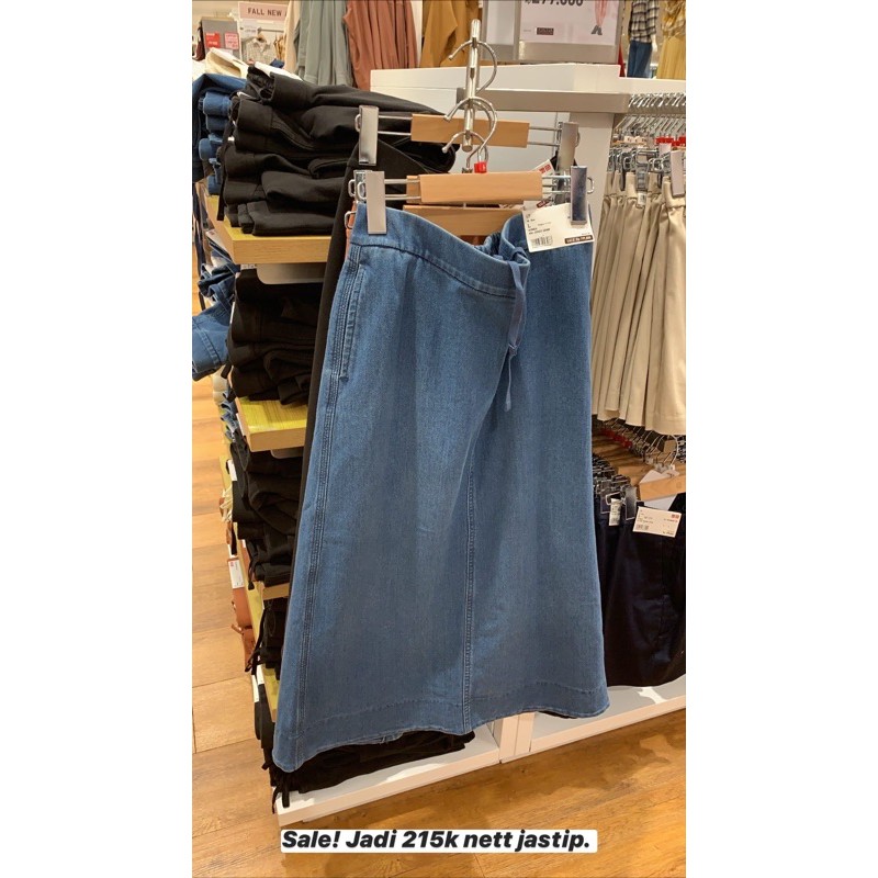 Rok denim stretch Uniqlo Sale • JASTIP ORIGINAL FROM STORE