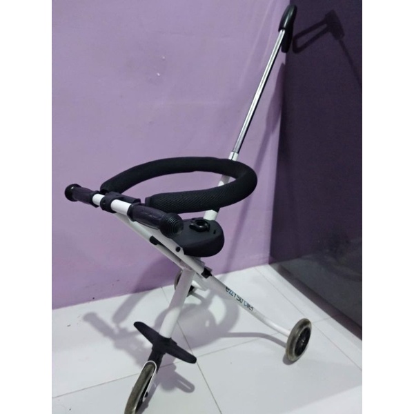 Ezzy Stroller Preloved
