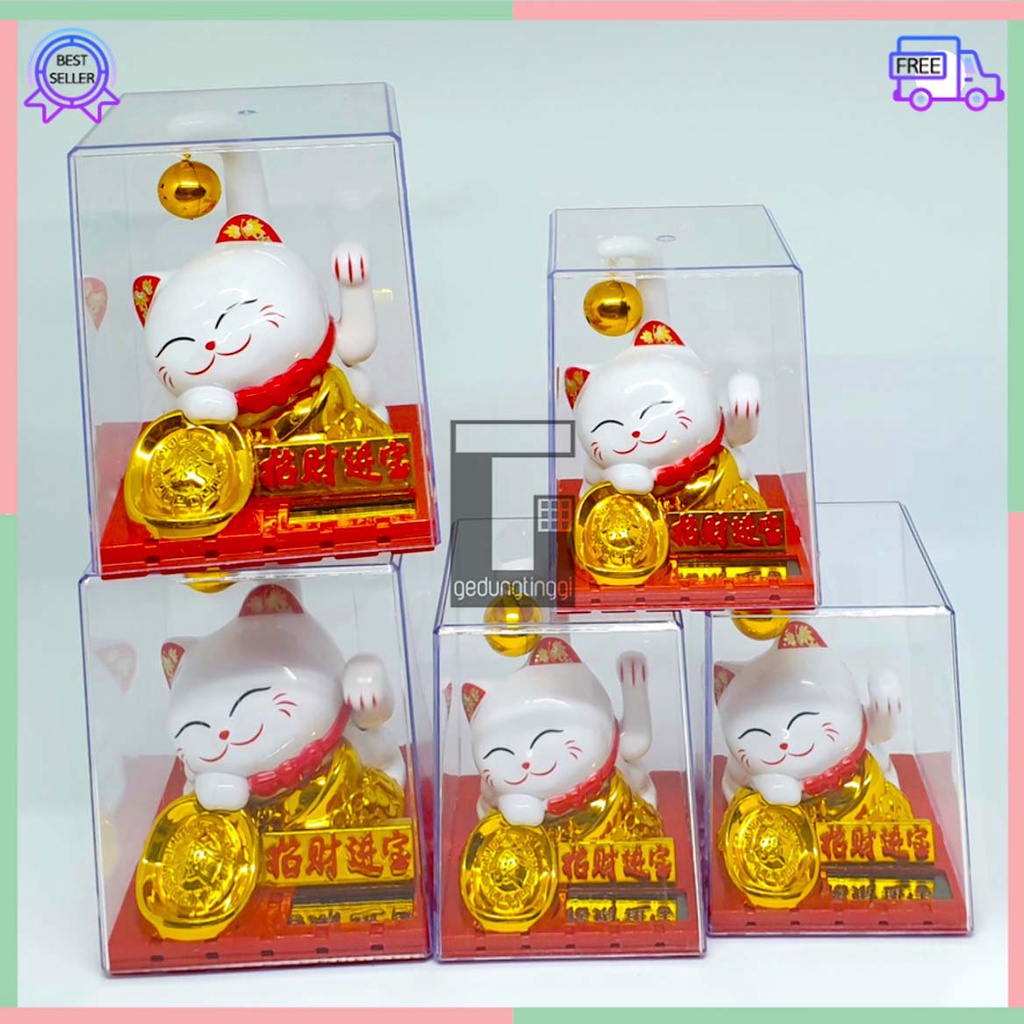 Pajangan Patung Hiasan Kucing Hoki Maneki Neko Maneko Neki Keberuntungan Rejeki Rezeki Lucky Cat Tangan Goyang Gerak China Cina Jepang Solar Non Baterai Batre Batrai Listrik Meja Toko Kasir Dashboard Mobil Ukuran Size Besar Kecil Small Sedang Medium Murah