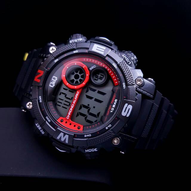 Jam Tangan QQ QnQ Q&Q M133 Cowok Pria Sport Digital Original