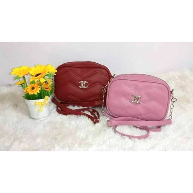 TAS SELEMPANG ZIG-ZAG CHANNEL