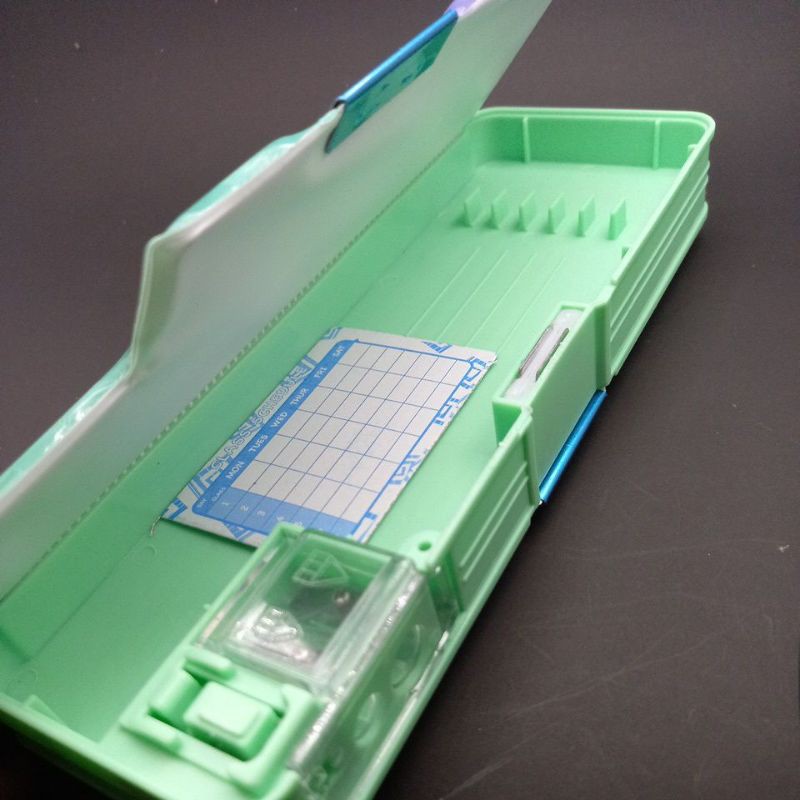 DISGRIP/Kotak pensil magnet+rautan/disgrip magnet/tempat pensil-2