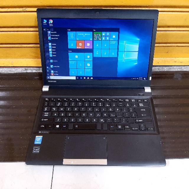 Toshiba Dynabook R734 Core i5 TERMURAH RAM 4GB SSD 128GB