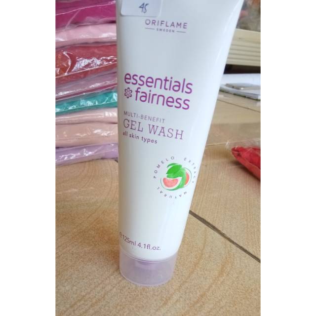 Essentials fairness by oriflame