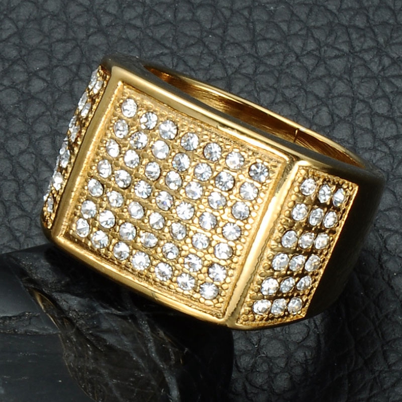 Pola Fashion Square Dengan Diamond Crystal Men's Alloy Ring