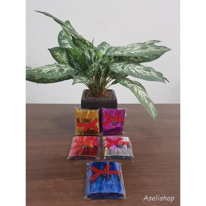 

Kawat goodiebag | kawat souvenir |kawat bungkusan ulang tahun KBW001