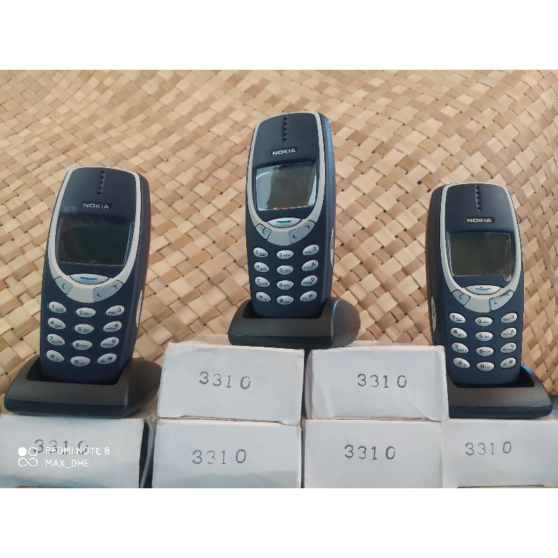 Desktop dudukan nokia 3310/ 3315 baru..