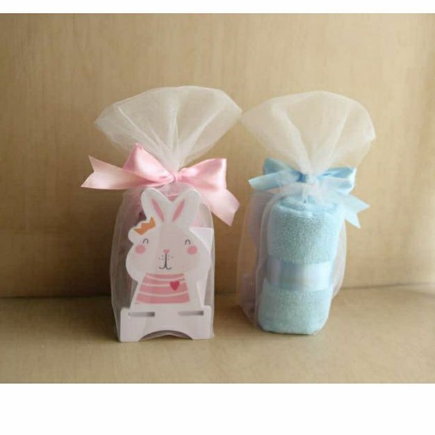 (Sample satuan) Hampers custom , Baby hampers souvenir bayi , birthday souvenir , wedding souvenir : handuk label + phone holder kayu animal handuk pita