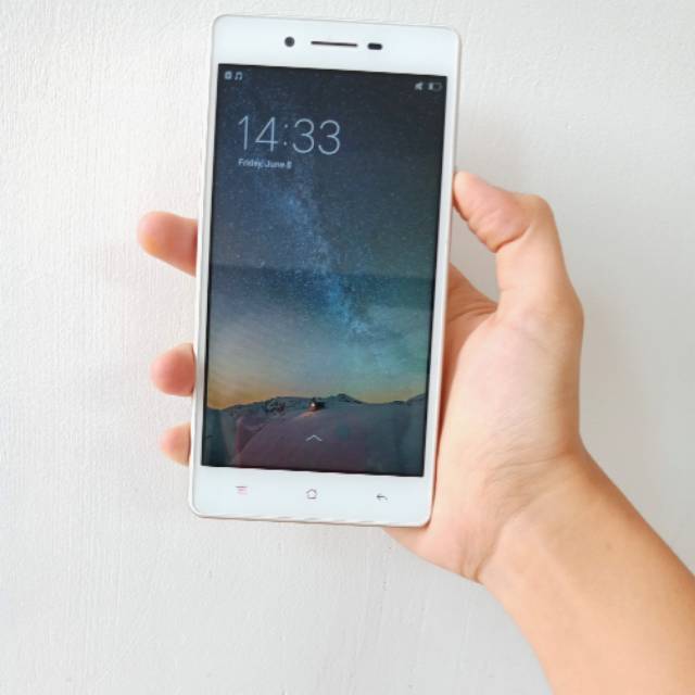 90% MULUS OPPO NEO 7 / OPPO A33W / OPPO A33F second murah