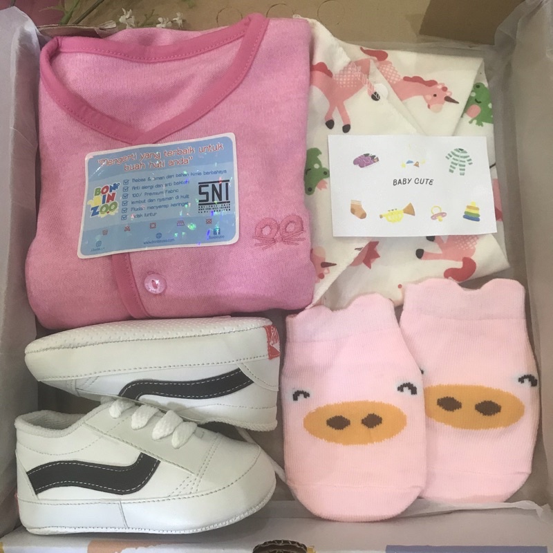 READY STOK hampers bayi / hadiah bayi / hadiah lahiran