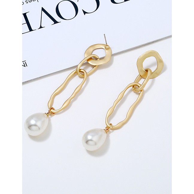 LRC Anting Tusuk Fashion Gold Geometric Pearl Earrings F33191